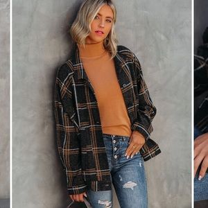 VICI AUGGIE POCKETED SOFT PLAID SHACKET